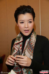 组图：陈茵媺宣传新剧挂念宝宝 暂休养年底复出