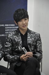 高清组图：韩团MBLAQ对话新浪娱乐 爆笑不断