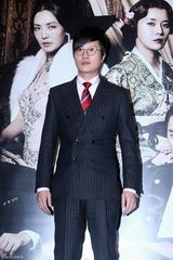高清组图：金素妍朱镇模新片《咖啡》媒体首映会