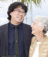 组图：韩国导演首做评委 奉俊昊率“金摄影机”奖评审现身