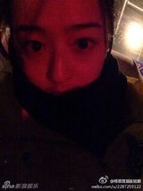 组图：央5女神引宅男熬夜 微博私照清新甜美