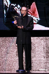 幻灯：《母亲》获亚洲电影大奖最佳 陆川获最佳导演