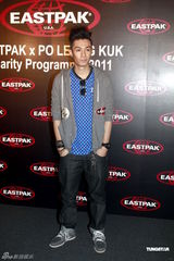 组图：周柏豪不回应何超云炮轰 称有误会不主动解释