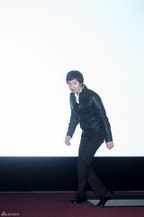 高清组图：金荷娜文彩元等韩星青龙奖按手印