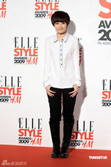 高清图：徐静蕾牵手黄立行 《杜拉拉》未映先拿奖