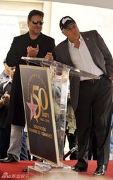 幻灯图集：奥斯卡影帝拉塞尔-克劳留名星光大道