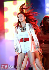 组图：众韩流明星齐聚《2012韩流DREAM演唱会》