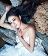 幻灯：新书剑热播 陈家洛携“香香公主”颖儿拍大片