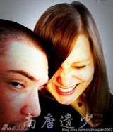 组图：周华健19岁漂亮混血女儿近照 与男友亲密