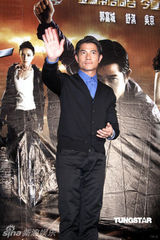 组图：郭富城拍打片保持身材 与舒淇默契如老夫老妻