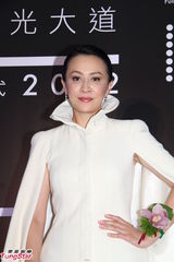 组图：谢霆锋否认介入王菲婚姻传闻