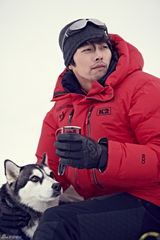 高清组图：玄彬新西兰拍广告展运动型男魅力