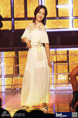 组图：泰蒂徐连续两周拿到《M CountDown》冠军