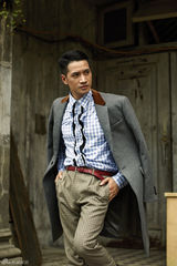 组图：何晟铭复古写真演绎30年代怀旧嬉皮风