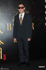 组图：刘嘉玲暂无宝贝计划 称华仔与小龙女有缘