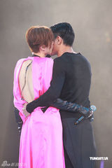 高清组图：郑秀文香港红馆开唱 与刘德华贴面掀高潮