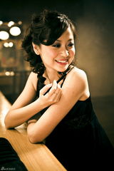 高清图：《春天约会》玩转古典风 另类写真展魅力