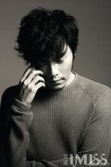 组图：秦昊忧郁气质大片 展文艺型男本色