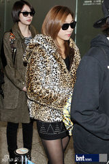 组图：SJ少女时代f(x)等赴新加坡准备家族巡演