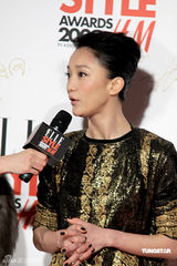 高清图：徐静蕾牵手黄立行 《杜拉拉》未映先拿奖