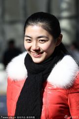 组图：北影表演系招生初试 混血帅哥PK清纯萌妹