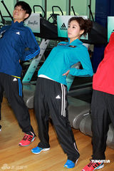 幻灯图：刘心悠跑马拉松志在健身 将来要拉男友陪跑