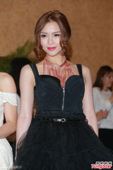 组图：苗侨伟支持子女拍拖 李康生称对手太强