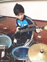 组图：最美伪娘雌雄莫辩 变身神仙姐姐秒杀女星