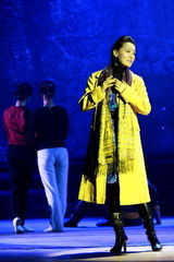 幻灯：探班谭晶《在那遥远的地方》 张学友有望携手