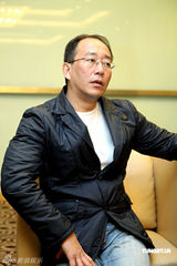 幻灯图：甄子丹捧场《锦衣卫》首映 吴尊徐子珊出席