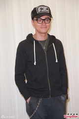 组图：《无双谱》杀青宴郭羡妮自曝有意追生