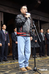 幻灯图：陈凯歌率《赵氏孤儿》进驻春秋战国城