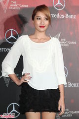 组图：张惠妹疑默认新恋情 否认喝知名饮品爆肥