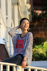 幻灯图：黄小蕾泰国悠闲度假 享受异国浪漫情调