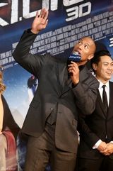 组图：《特种2》在韩首映 阿娇携男友正式亮相