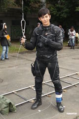 组图：汪东城《姐姐立正向前走》倒吊钢索保千万险