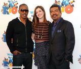 组图：《里约大冒险》洛杉矶放映 海瑟薇笑容甜美