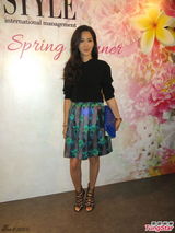 组图：模特公司周年晚宴 熊黛林深V性感抢镜