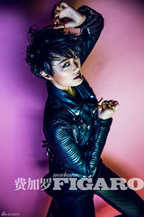 组图：李宇春大片魅惑酷炫 上半年将发新专辑