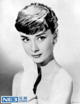 [老照片]奥黛丽-赫本85周年诞辰 天使在人间
