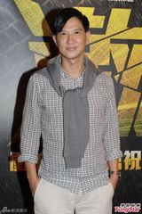 组图：张家辉与彭于晏搞笑接吻 禁妻子拍吻戏