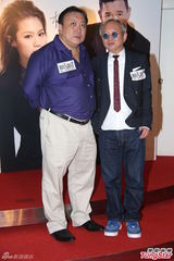 组图：《烂滚夫妻》首映 杜汶泽周秀娜造势