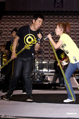 组图：任贤齐跳小薇版nobody 自夸舞技堪比杰克逊