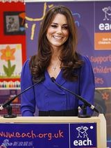 组图：盘点威廉王子与凯特王妃婚后甜蜜瞬间