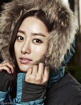 高清组图：韩星全慧彬冬装写真 化身丛林性感精灵