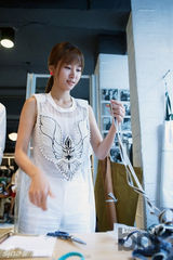 组图：尹施允李玹雨等众韩星为潮牌店站台