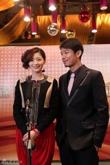 组图：《女人的颜色》王媛可玩转混搭风