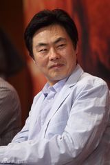 幻灯图：李光羲探班 《茶花女》呈现莫奈印象派风格