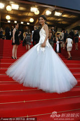 高清：《艺术家》首映 李冰冰范冰冰汤唯全智贤亮相