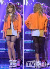 组图：SHINee复古亮相《冠军秀》4minute潮味足